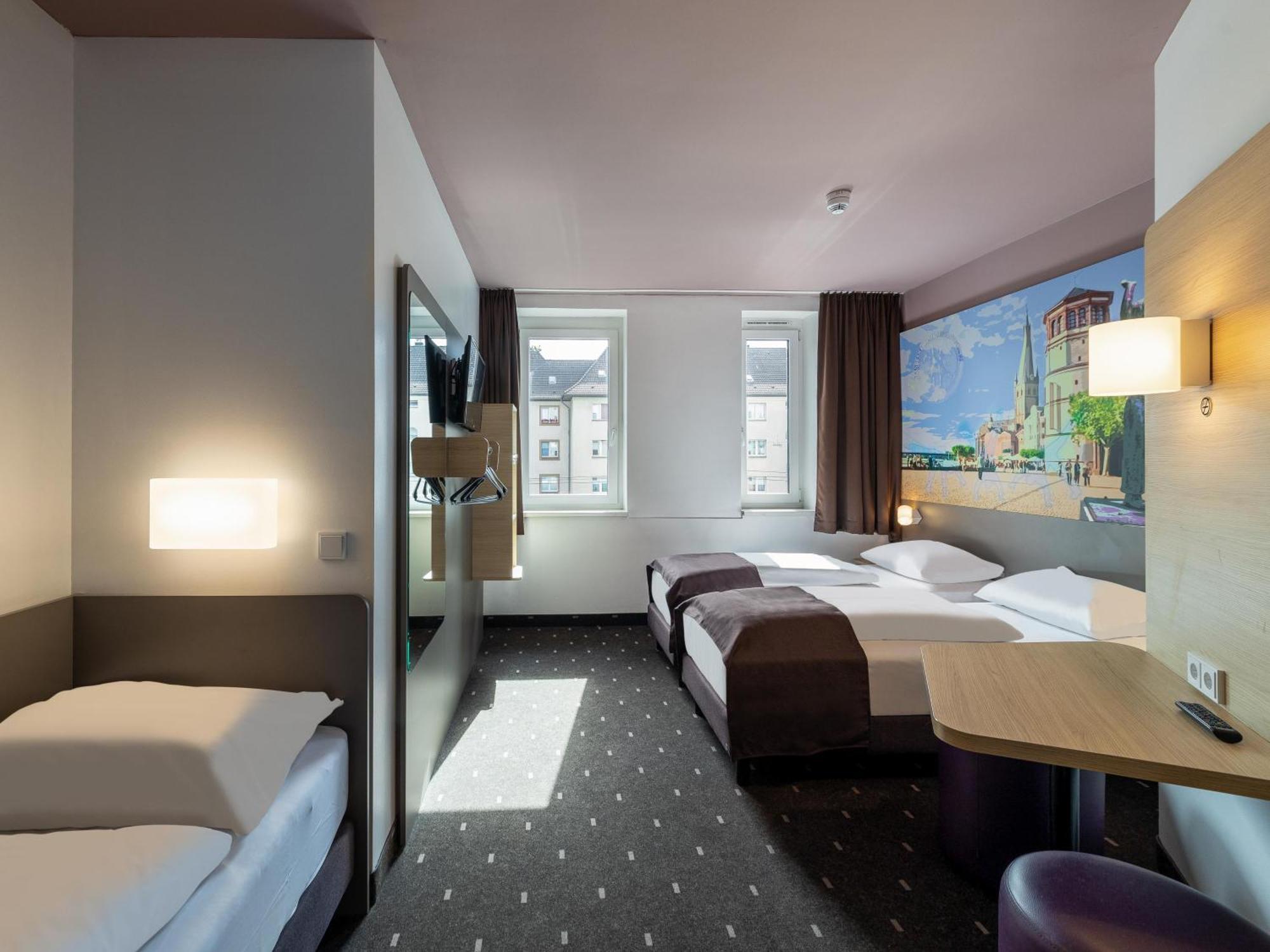 B&B Hotel Duesseldorf-Mitte 外观 照片