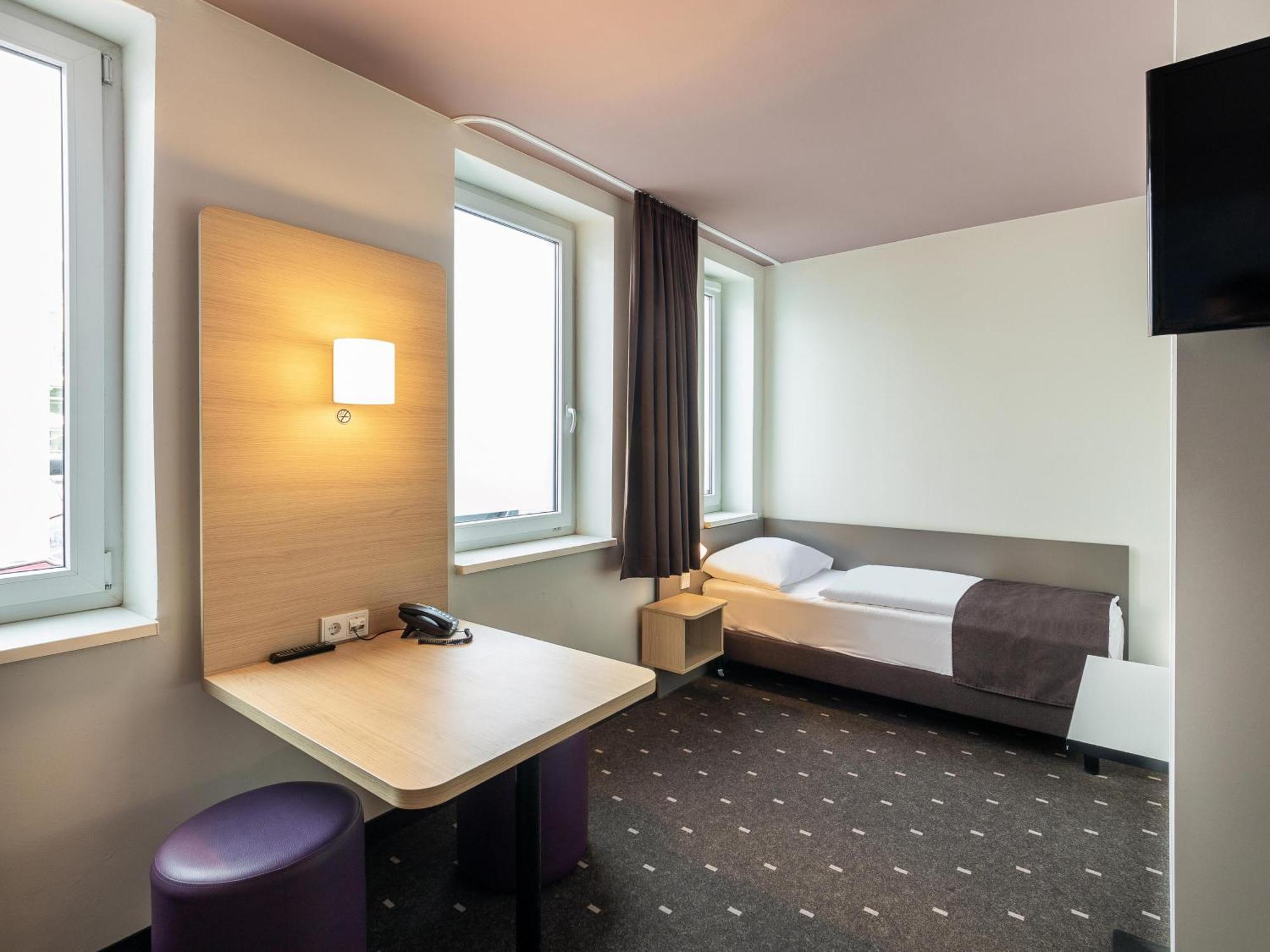 B&B Hotel Duesseldorf-Mitte 外观 照片