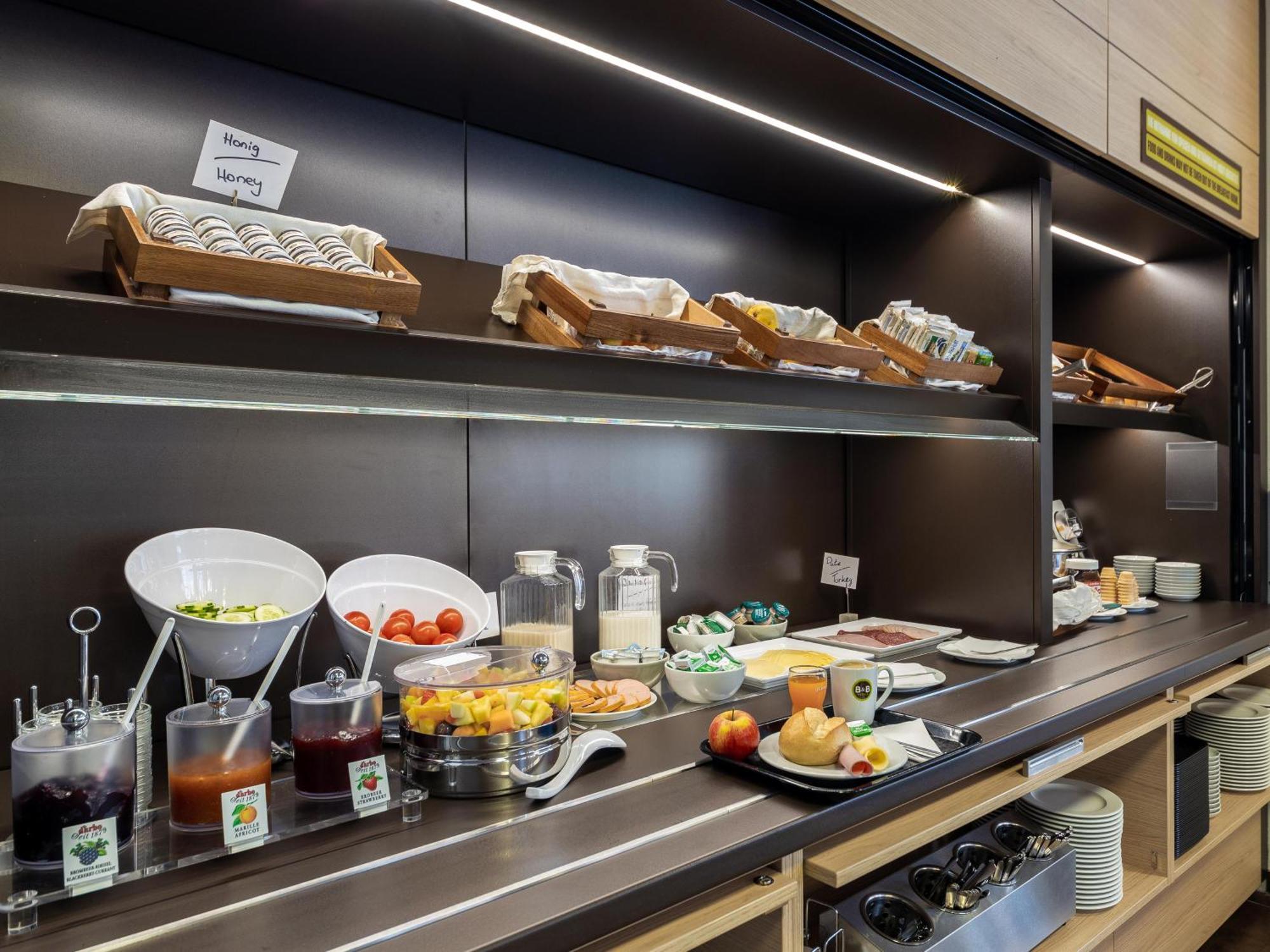 B&B Hotel Duesseldorf-Mitte 外观 照片