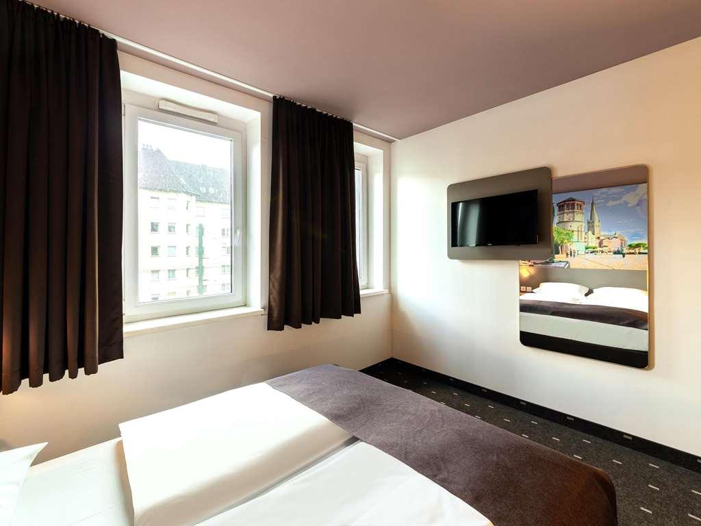 B&B Hotel Duesseldorf-Mitte 客房 照片